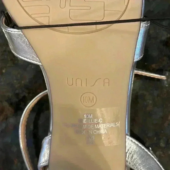 Unisa silver sandal heels, size 10. New. - Picture 4 of 5